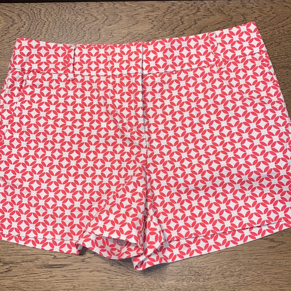 Loft Patterned Shorts. Size 4. 4” inseam.